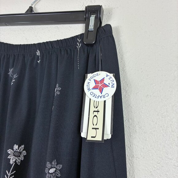 NEW VTG Y2K Black Embroidered Floral Skirt Notations M Cottagecore Deadstock - Picture 5 of 7